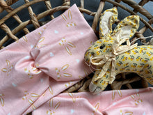 Load image into Gallery viewer, Boho Bunnys &amp; Hearts
