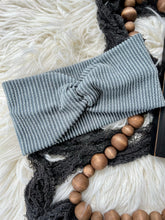 Load image into Gallery viewer, Last Chance: Blue Gray Chunky Rib Knit-Skinny Child
