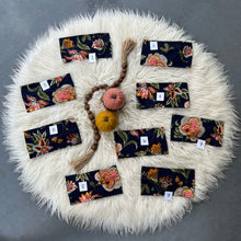Load image into Gallery viewer, Navy Trinity-3, 9, a &amp; b available
