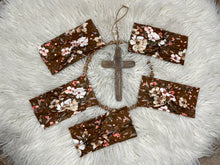 Load image into Gallery viewer, Mocha Floral
