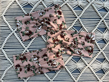 Load image into Gallery viewer, Vintage Caramel Floral

