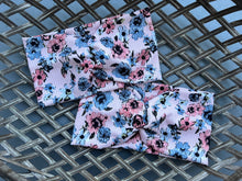Load image into Gallery viewer, Pastel Floral Rib Knit

