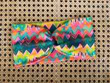 Load image into Gallery viewer, Funky Abstract Chevron
