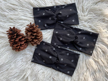 Load image into Gallery viewer, Boho Star: Black
