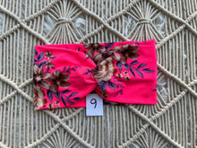 Load image into Gallery viewer, Hot Pink, Tan &amp; Purple Floral
