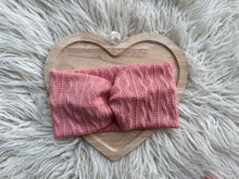 Load image into Gallery viewer, Chunky Braided Sweater Knit in Salmon
