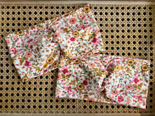 Load image into Gallery viewer, Girly Wildflowers
