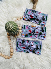 Load image into Gallery viewer, Holly Jolly Llamas
