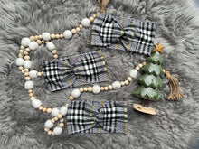 Load image into Gallery viewer, Gold &amp; Pine Plaid
