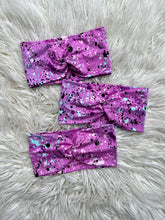 Load image into Gallery viewer, Violet &amp; Mint Paint Splatter
