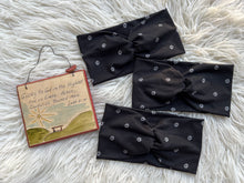 Load image into Gallery viewer, Boho Star: Black
